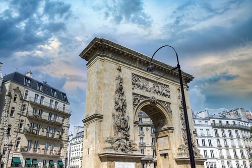 Paris, Porte Saint-Denis, ancient monument 
