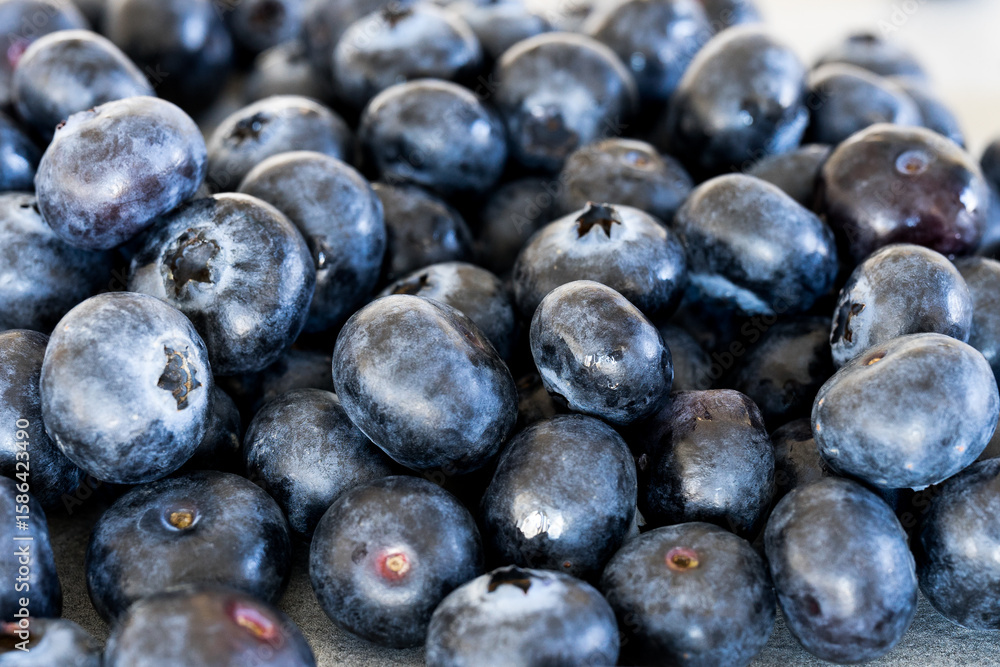a lot of blueberries, close up a lot of blueberries, close up