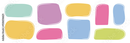 Doodle quote box set. Playful text blob shapes with outlines. Sketch highlight. Perfect for infographic, note, kids design, comics, educational content, blog template, messaging UI