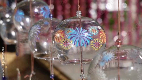 風に揺れる風鈴