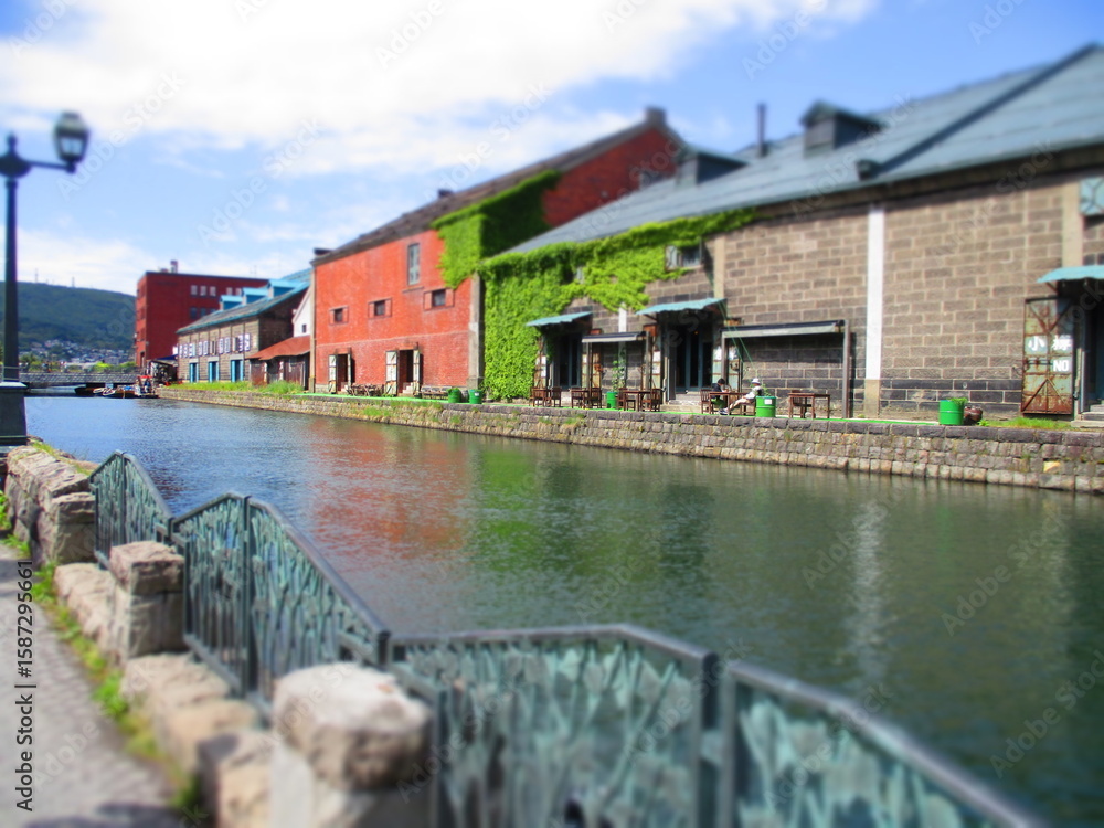 Naklejka premium Otaru Canal, Hokkaido, Japan - Diorama Effect