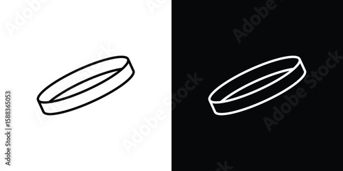 Bracelet icon. Thin linear web icons