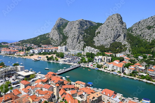 Fototapeta Naklejka Na Ścianę i Meble -  Cetina River, Omiš, Croatia, Europe