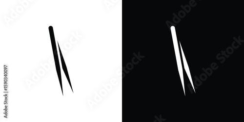 Eyebrow tweezers icon