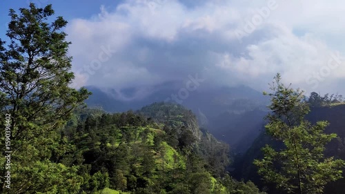 Wallpaper Mural The refreshing view of the green mountains Torontodigital.ca