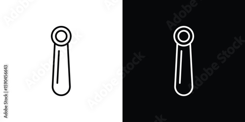 Shoehorn icon. Editable stroke. Icon for web.