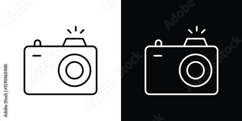 Camera icon. Editable stroke. Icon for web.
