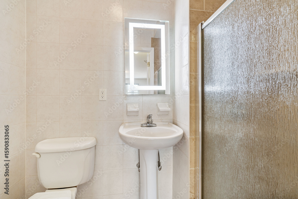 Obraz premium Bathroom with modern fixtures elegant design