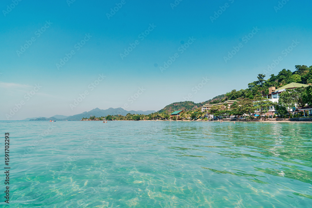 Fototapeta premium Kai Bae beach on Koh Chang island 