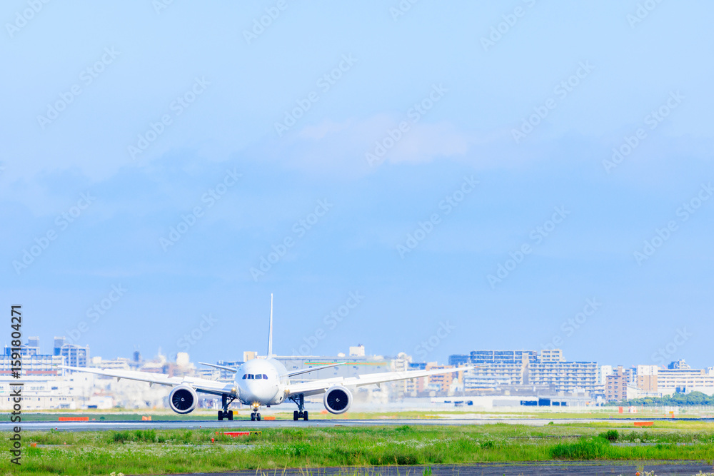 Fototapeta premium 夏の福岡空港 福岡県福岡市 Fukuoka Airport in summer. Fukuoka Pref, Fukuoka City.