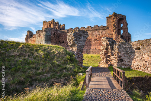 Photos Remains of Tantallon Castle near North Berwick, East Lothian, Scotland, captured