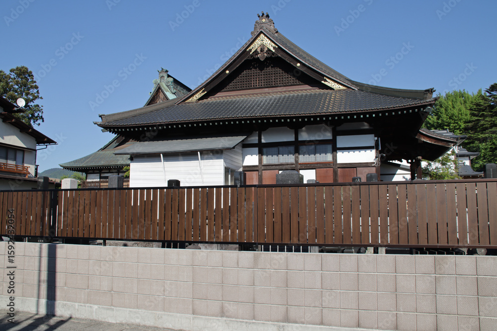 Obraz premium buddhist (?) temple in yamagata in japan 