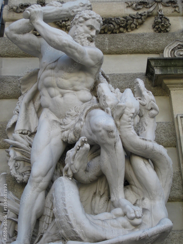 Naklejka premium Statue