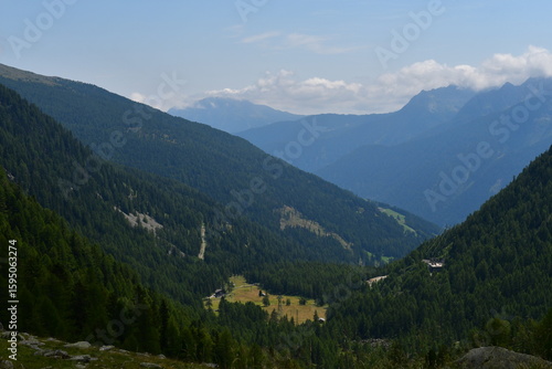 Schöne Landschaft im Ultental in Südtirol 