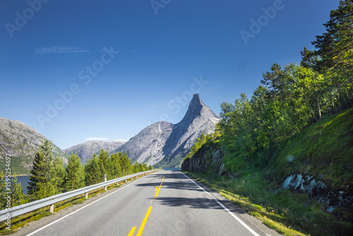 Stetinden Norwegischer Nationalberg in Nordland