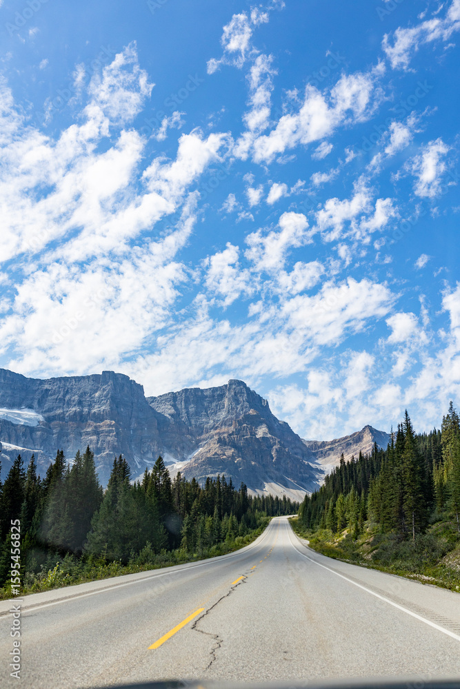 Fototapeta premium Alberta, Canada Highway