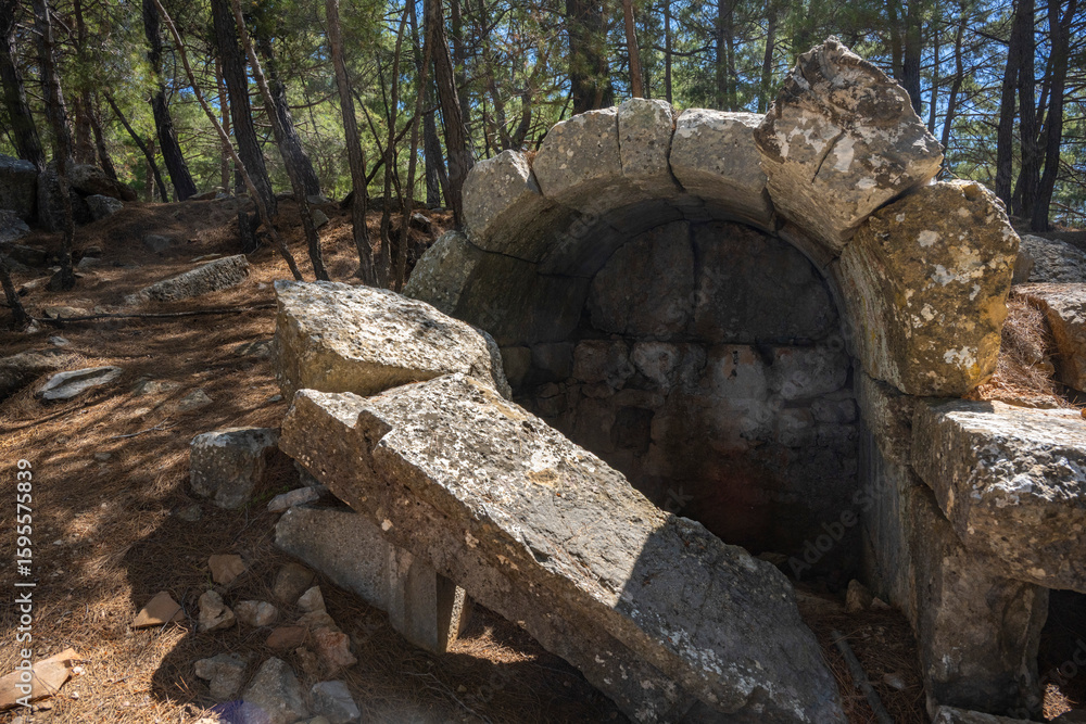 Obraz premium Kitanaura (Ancient Greek: Κιτάναυρα) (or Kithanaura) was an ancient city in Lycia. Its ruins are located near Saraycik, a small village in the Kumluca district of Antalya Province, Turkey.