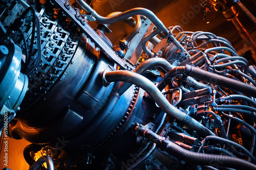 Aerospace gas turbine engine with structural