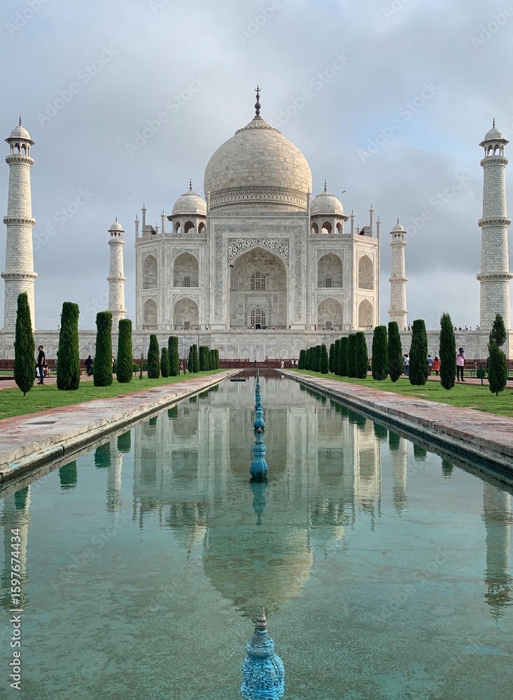 Fototapeta premium taj mahal in India