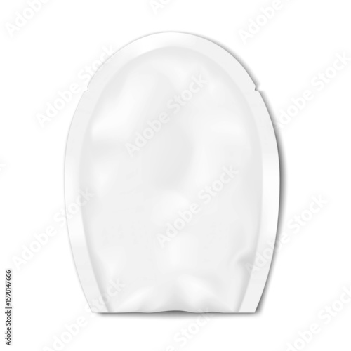 White blank tear notch roundish sachet pouch. Realistic 3d vector mockup. Flat plastic bag. Mock-up. Cream or liquid product individual packet package. Template for design