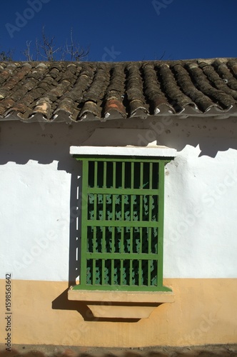 Sometimes modern and thriving, sometimes rural and colonial, houses made from the same land still prevail, as well as the modern use of concrete.