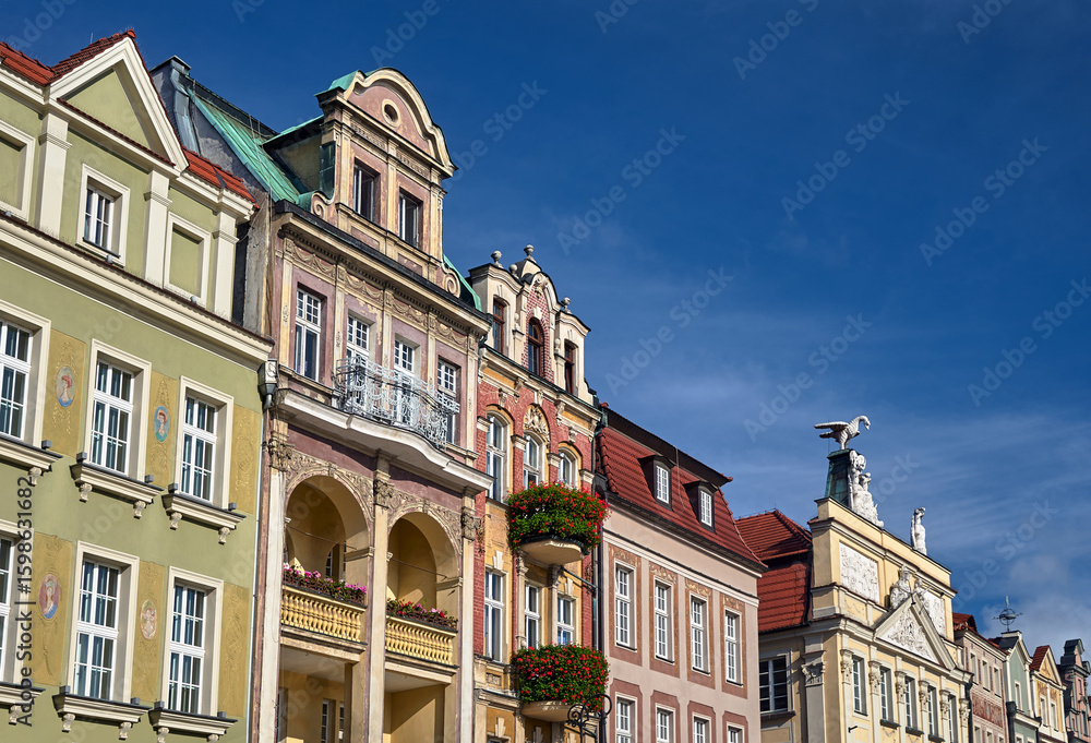 Fototapeta premium Facades of historic tenement houses in the Old Market Square in Poznan