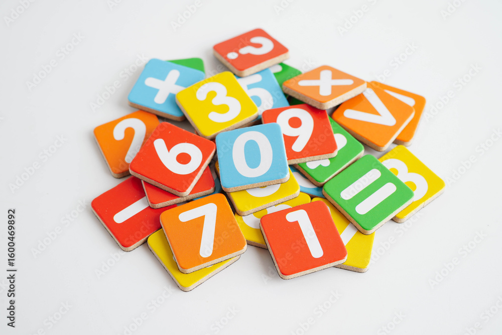 Obraz premium Number wood block cubes for learning Mathematic, education math.