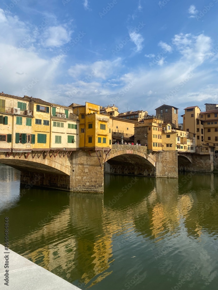 Fototapeta premium ponte vecchio florence italy