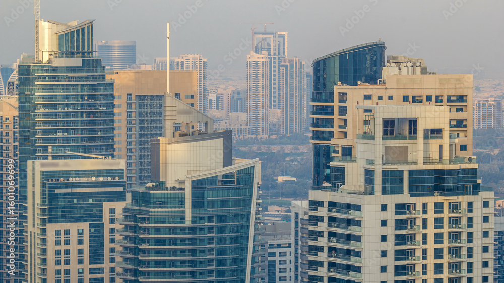 Obraz premium Amazing colorful dubai marina skyline during sunset timelapse