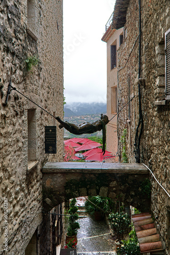 Statue à Saint Paul de Vence