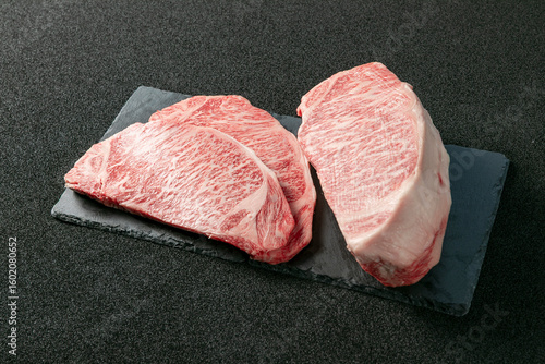 和牛 ロース ステーキ肉 牛肉 Wagyu beef loin Steak meat Beef