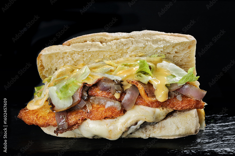 Obraz premium panino ripieno food pistacchio patate funghi pancetta parmiggiana di melenzane