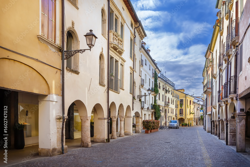 Obraz premium Street in Vicenza, Italy
