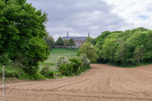 Tableau sur toile Abbaye trappiste du Mont des Cats dans le Nord