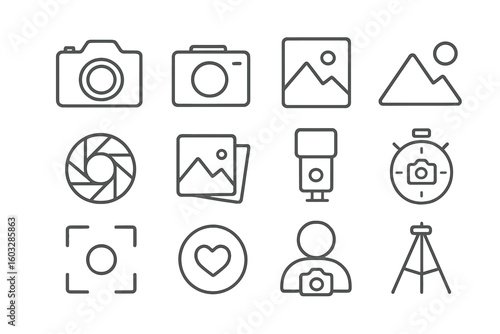 Photo and camera line icon set. Photography outline pictograms. Vector symbols of camera, aperture, shutter, flash, tripod, gallery, timer, focus for web and mobile app.