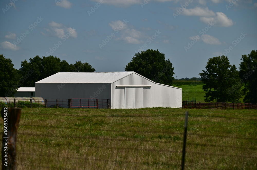 Obraz premium Metal Barn