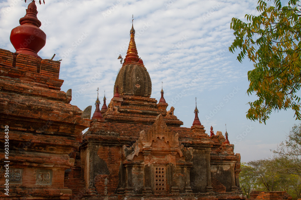 Fototapeta premium Buddhist Stupa in Bagan