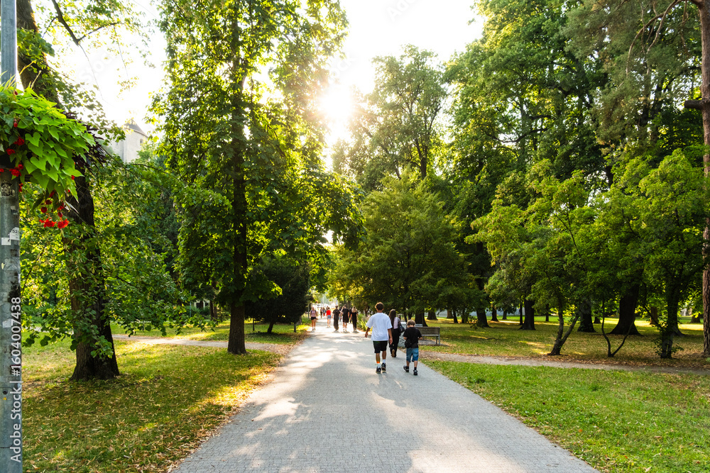 Der Park Milana Rastislava Štefánika, Stadtpark der Kulturhauptstadt 2026, Trenčín, Slowakei Der Park Milana Rastislava Štefánika, Stadtpark der Kulturhauptstadt 2026, Trenčín, Slowakei