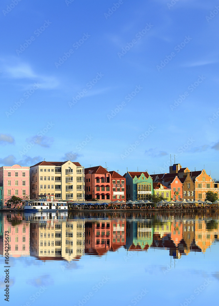 Fototapeta premium the city of willemstad on the island of curacao