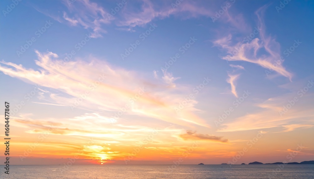 Fototapeta premium Blurred sunset over the ocean