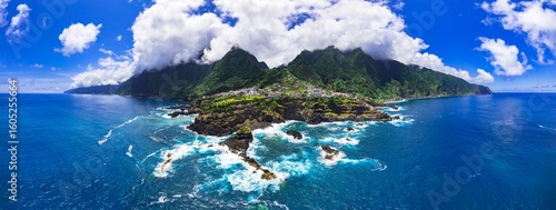 Obraz na plátně Madeira island beautiful nature scenic places