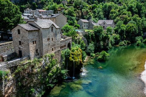 Saint‑Chély‑du‑Tarn: Riverside Village with Waterfall in the Gorges du Tarn, France