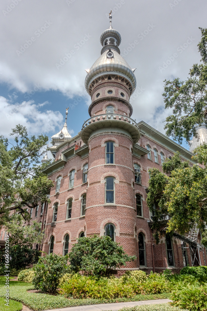 Fototapeta premium Tampa Bay, Florida. June 11, 2025 Partial view of Henry B. Plant Museum in downtown area