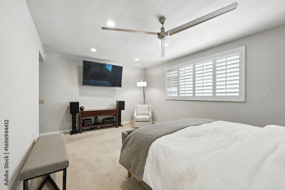 Fototapeta premium Spacious Condo with Modern Interiors, Private Balcony, and Pool Access