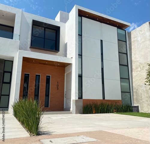 Fachada de casa moderna