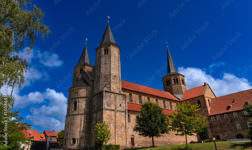 Fototapeta premium St. gedehard Basilika Hildesheim
