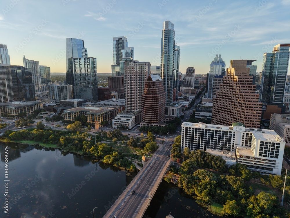 Fototapeta premium Beautiful Austin skyline during sunset with a stunning aerial drone view 