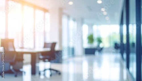 ソフトフォーカス　ぼやけたオフィスの背景画像