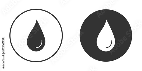 Water drop shape icon doodle vectors, vector illustration
