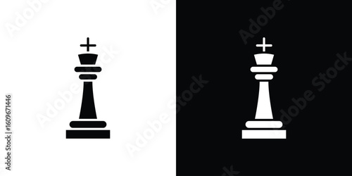 Chess king icon. Vector illustration. Flat design.